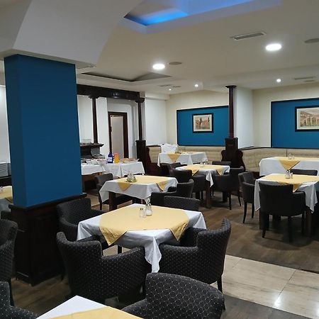 Hotel Viv Τρέμπινιε Εξωτερικό φωτογραφία