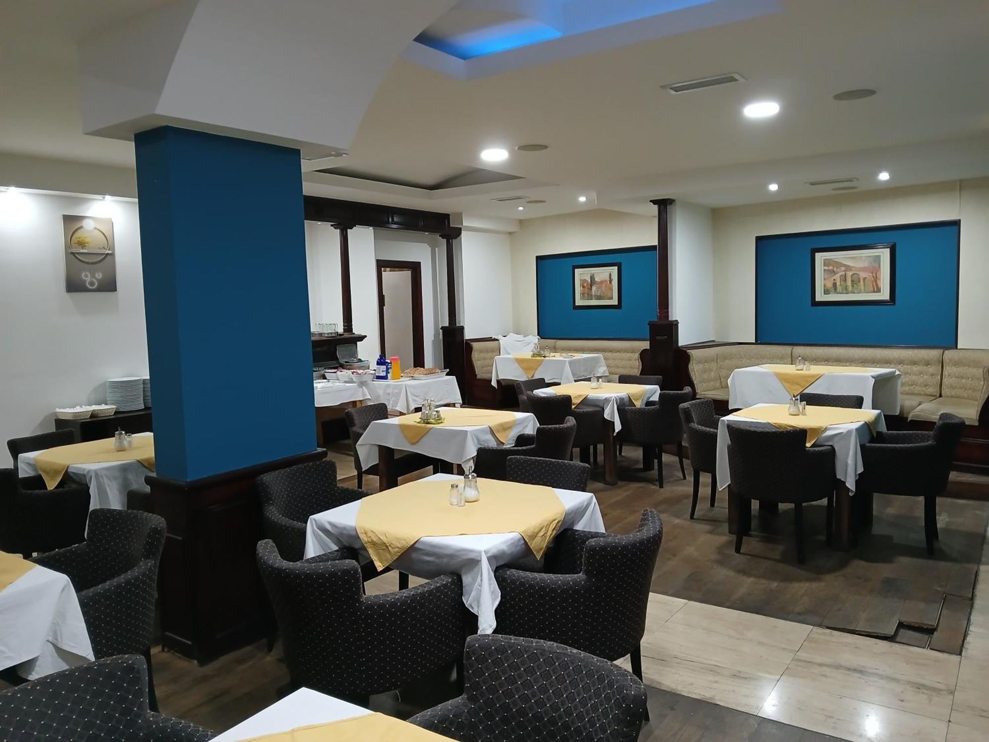 Hotel Viv Τρέμπινιε Εξωτερικό φωτογραφία