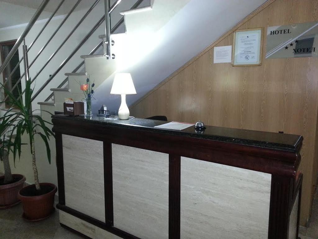 Hotel Viv Τρέμπινιε Εξωτερικό φωτογραφία