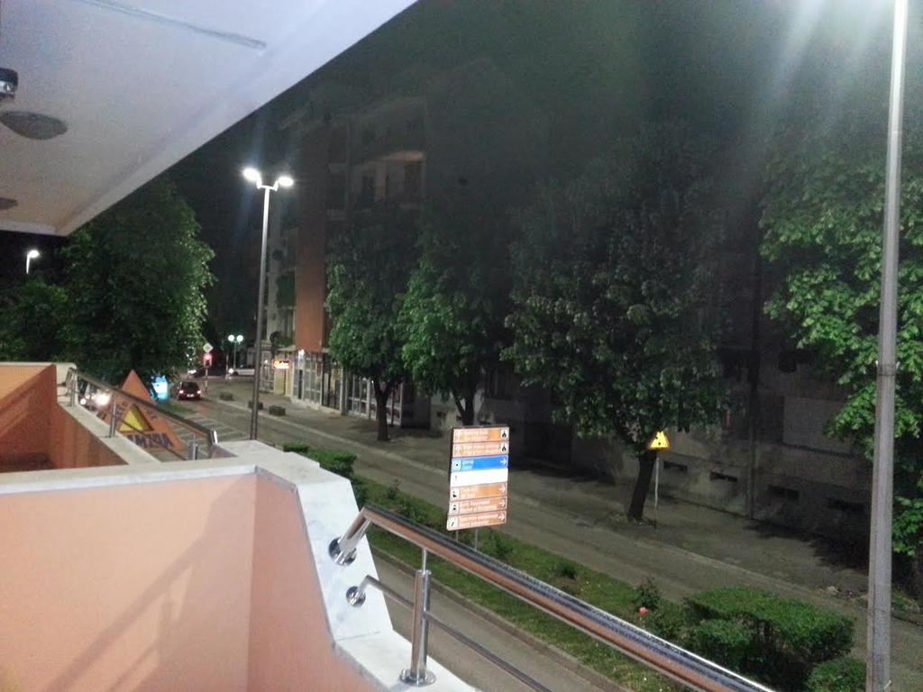 Hotel Viv Τρέμπινιε Εξωτερικό φωτογραφία